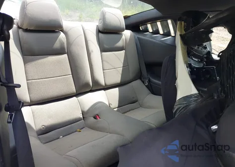 2013 Ford Mustang V6 z USA, uszkodzony, nr VIN 1ZVBP8AM4D5261559